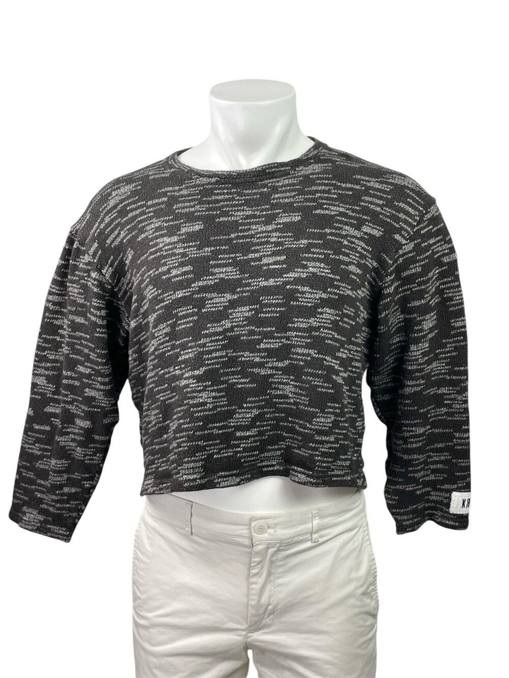 KROST Granite Mens Black Crew Neck Long Sleeve Cropped Sweater Tee Top Size M